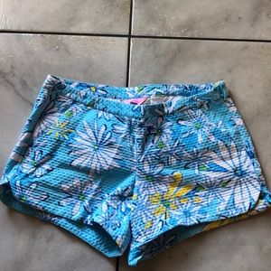 Lilly Pulitzer size 2 shorts